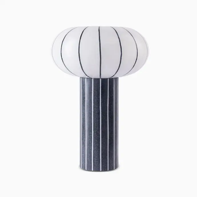 trending deluxe  selling Luxurious affluent aluminum table lam designer Modern Brass Iron light dark lantern table lamp Bras