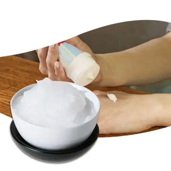 Quality Vaselin White Petroleum Jelly / White Soft Paraffin / snow white petroleum jelly in bulk for sale