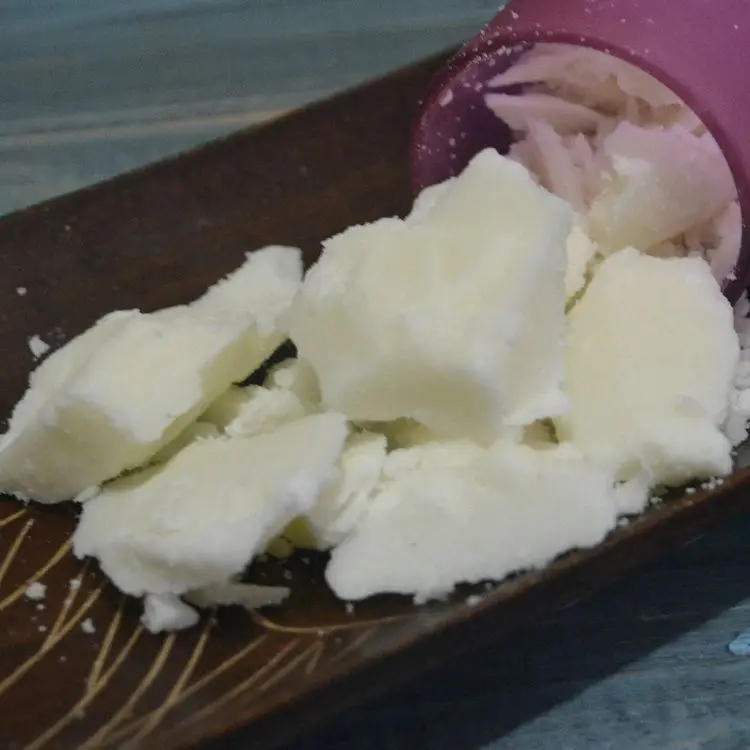 Cosmetic applications coconut wax /Wholesale Virgin Organic Coconut Wax for Bowls Shape Candle