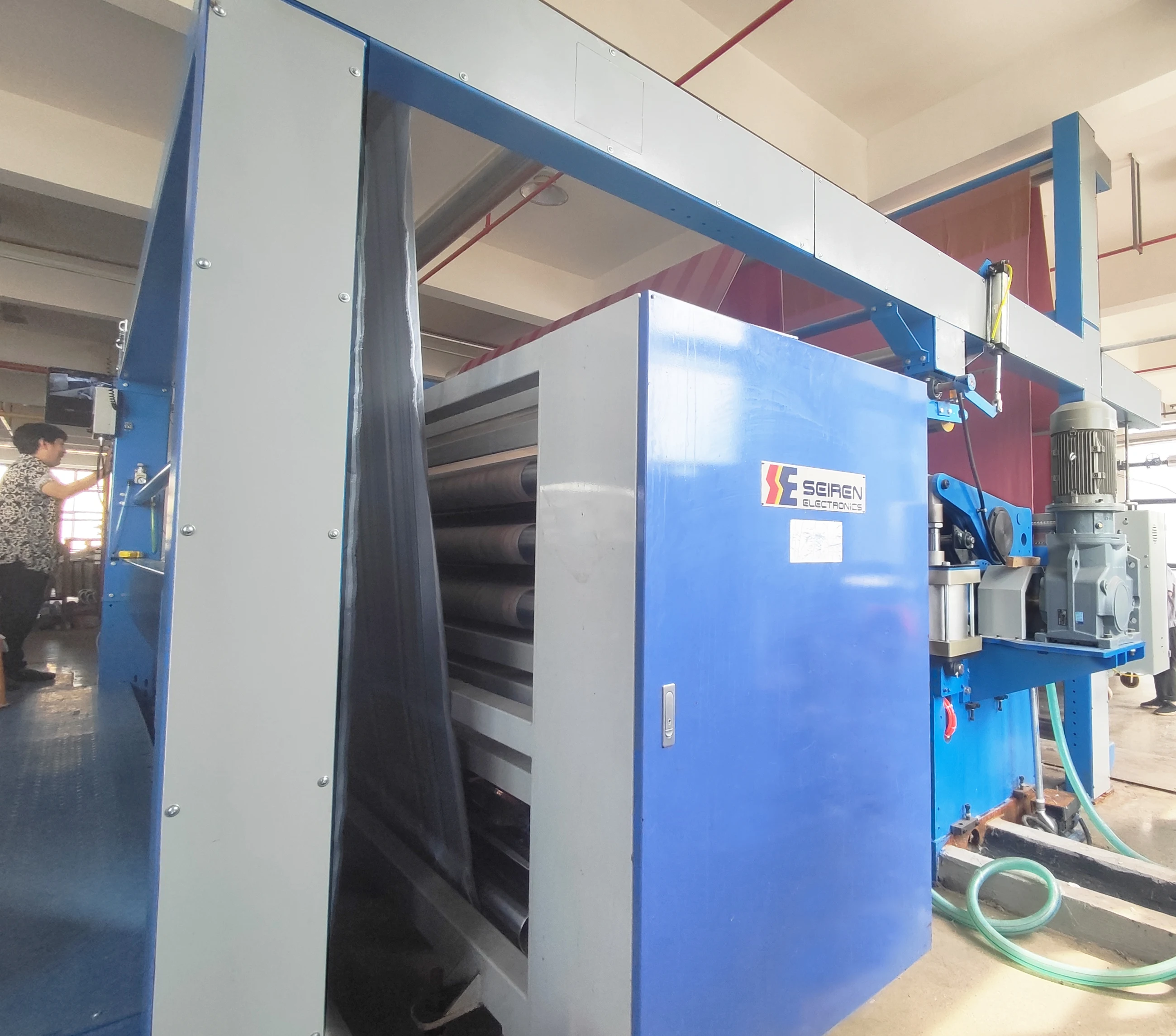 Станок для отделки текстиля Youneng, 8 камер, газовая Термоусаживающая полиэфирная ткань