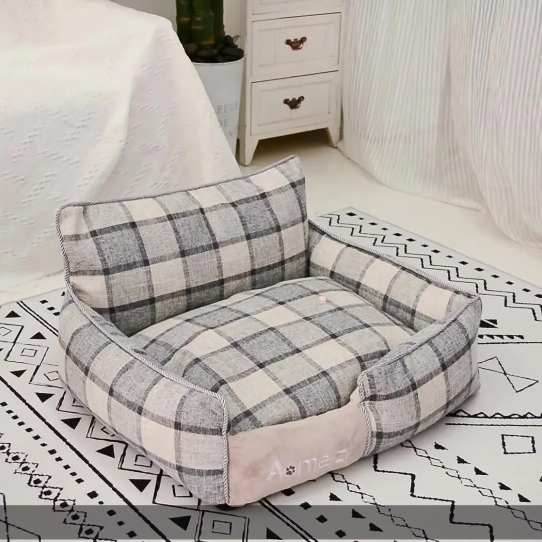 Eco friendly plaid popular wholesale foldable cotton indoor small dog beds cat sleeping a bed for pets