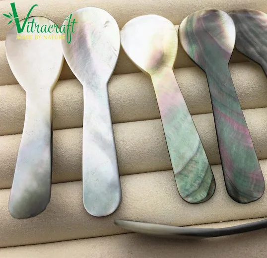 100% Natural Black mother-of-pearl shell Premium Caviar Spoon Handmade in Vietnam Perfect for serving Caviar Size 7.5x2cm