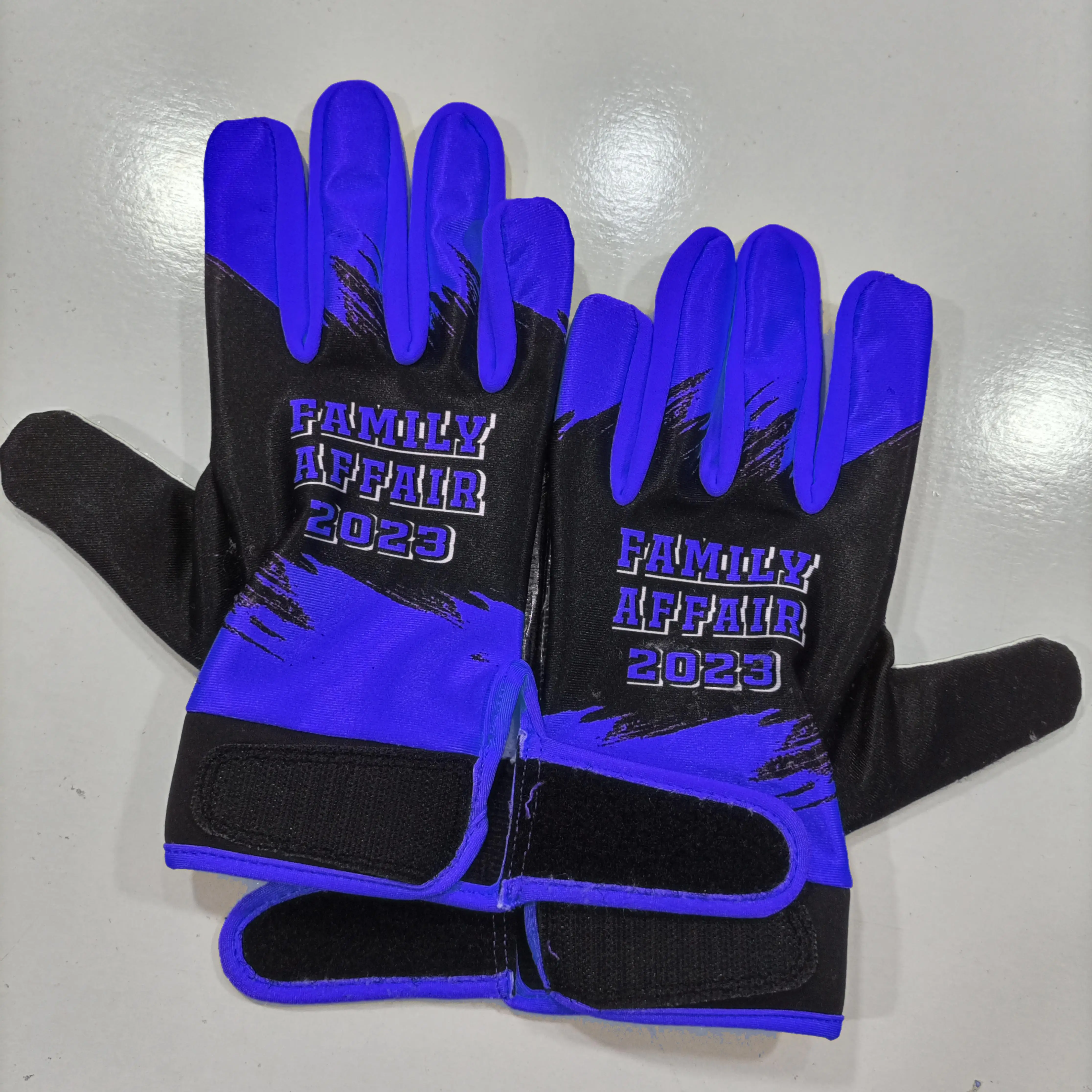 100% Top High Quality American Football Gloves Design Your Own Logo Custom Printed American Football Breathable Fabric Gloves