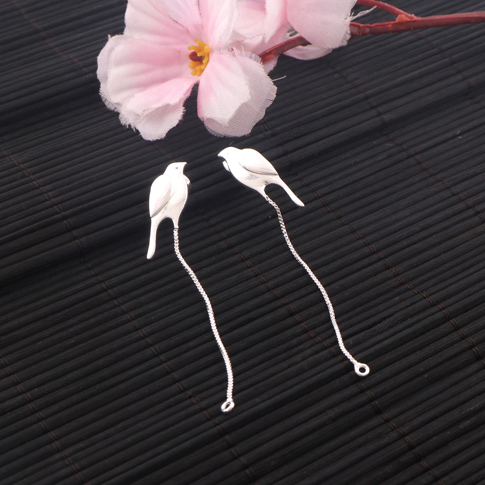 Small bird stud vintage flying silver sparrow bird tiny stud box chain chandelier earring connector silver plated animal earring