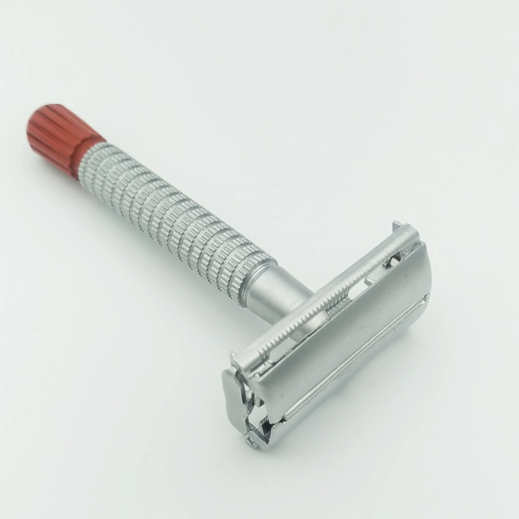 Trending Mens Traditional Classic Double Edge Chrome Shaving Safety Razor With Butterfly Head Open Short Handle Razor
