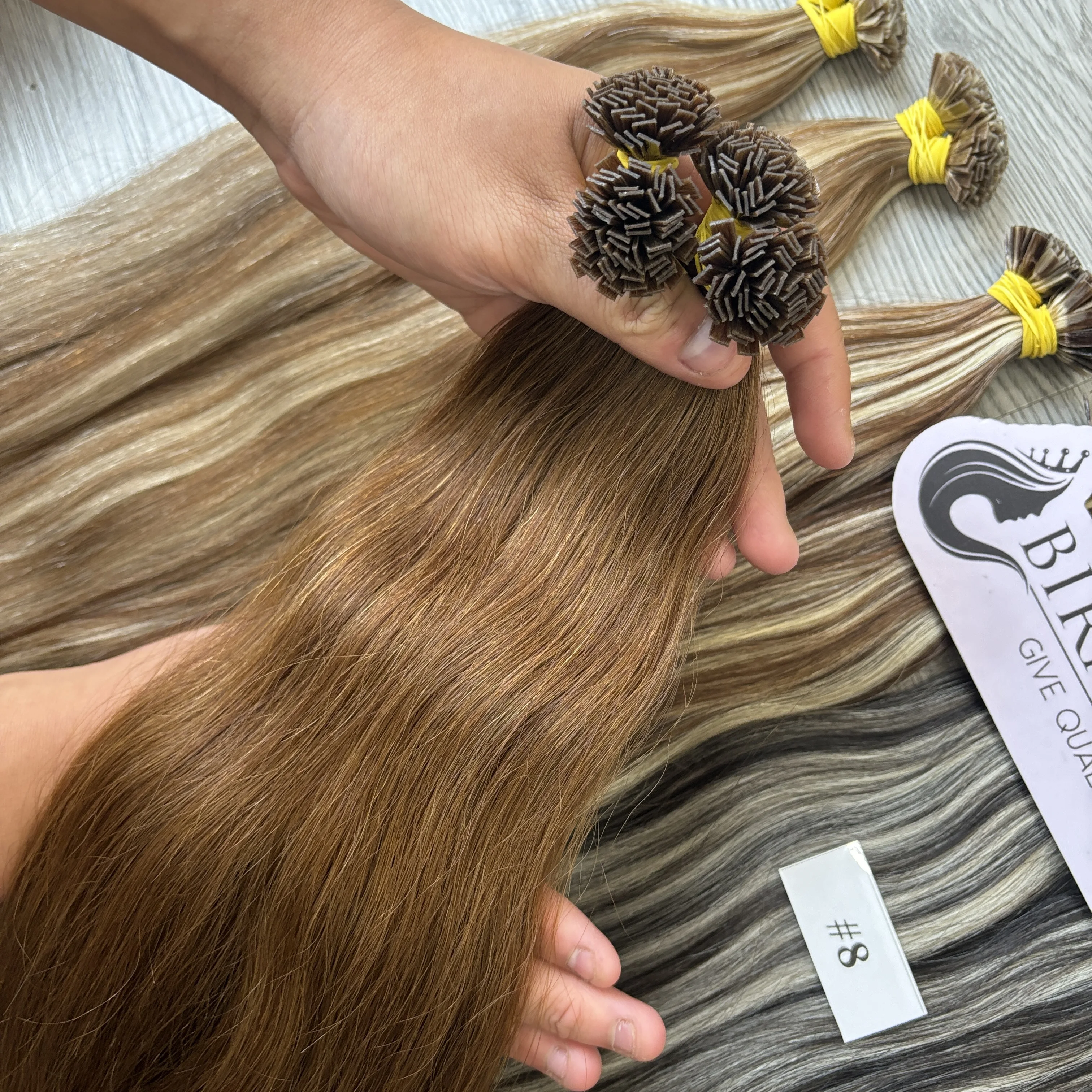 Best Seller Luxury Blend Hair Extensions Super Double Draw Straight Remy Hair Flat-Tip Keratin Color #8 Natural Body Wave