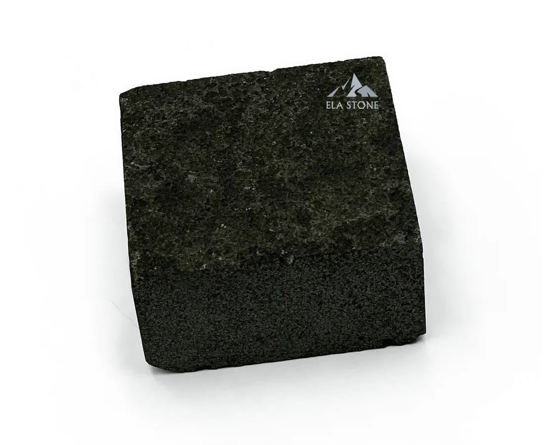 Hot Sale Cubic Decoring Garden Basalt Stone Dark Blue Cubic Outdoor Crossing Stone From Viet Nam