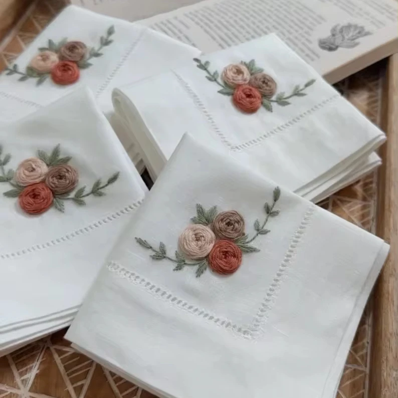 100% Cotton Cloth Napkins with Flora Image for Your Home