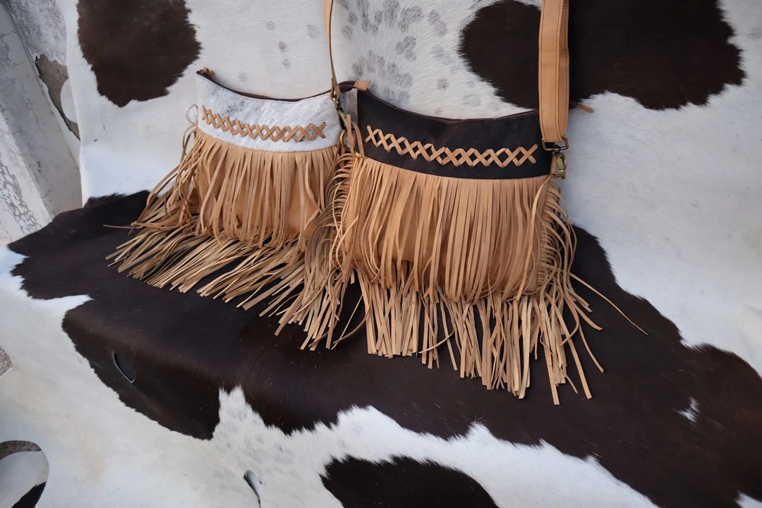 Western Stylish Crossbody Bag Vintage Style Real Cowhide High Quality Fringe Handbags Leather Sling Bag Bohemian Bags