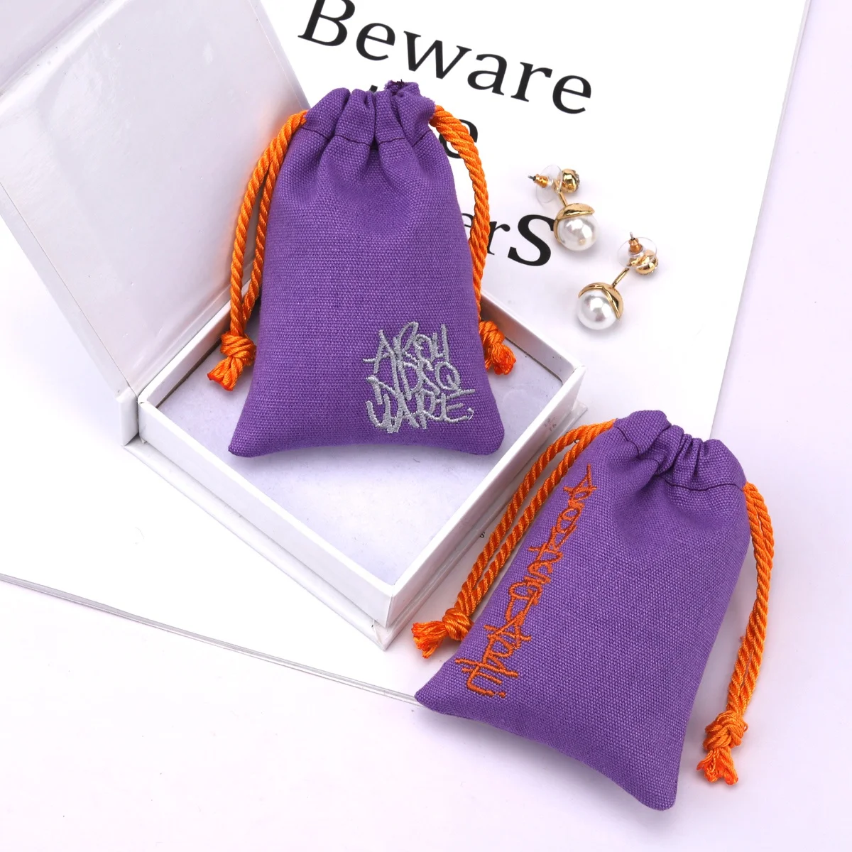 High Quality Small Canvas Cosmetic Gift Jewelry Bag Custom Embroidery Cotton Drawstring Pouch
