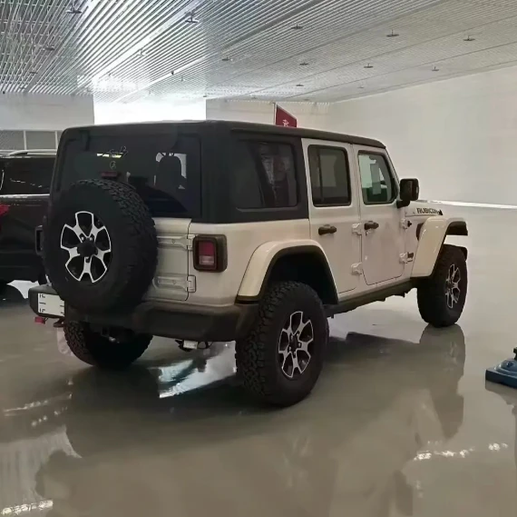 Jeep W-r-a-n-g-l-e-r 2024 американский автомобиль четыре двери