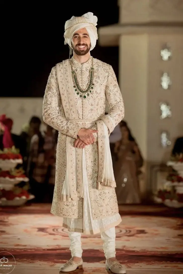All Size Traditional Silk Wedding Kurta For Groom Designer Sherwani Collection For Men Designer Servani For Boys 2023 Wholesale