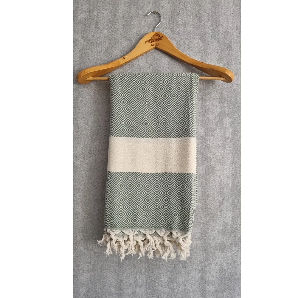 100% Cotton Green Multipurpose Pestemal Towel Ideal for Pool Beach Sea and Home Use High-Quality Beach Towels Peshtemal
