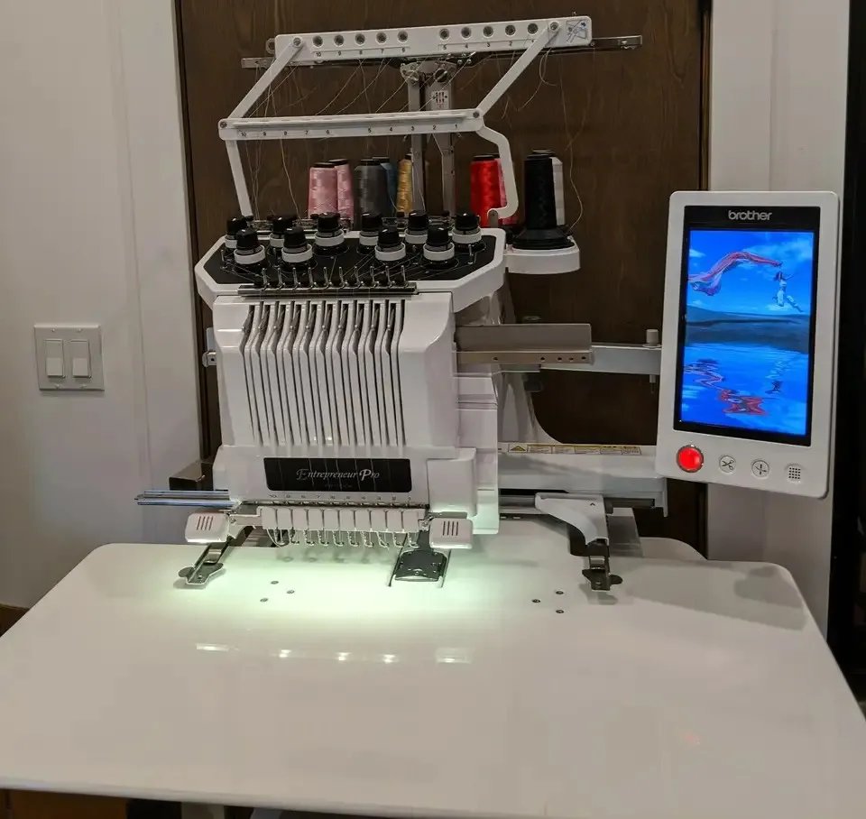 Top 2022 Embroidery Machine PR1000e pr1050x, 10 needle embroidery machine new v3