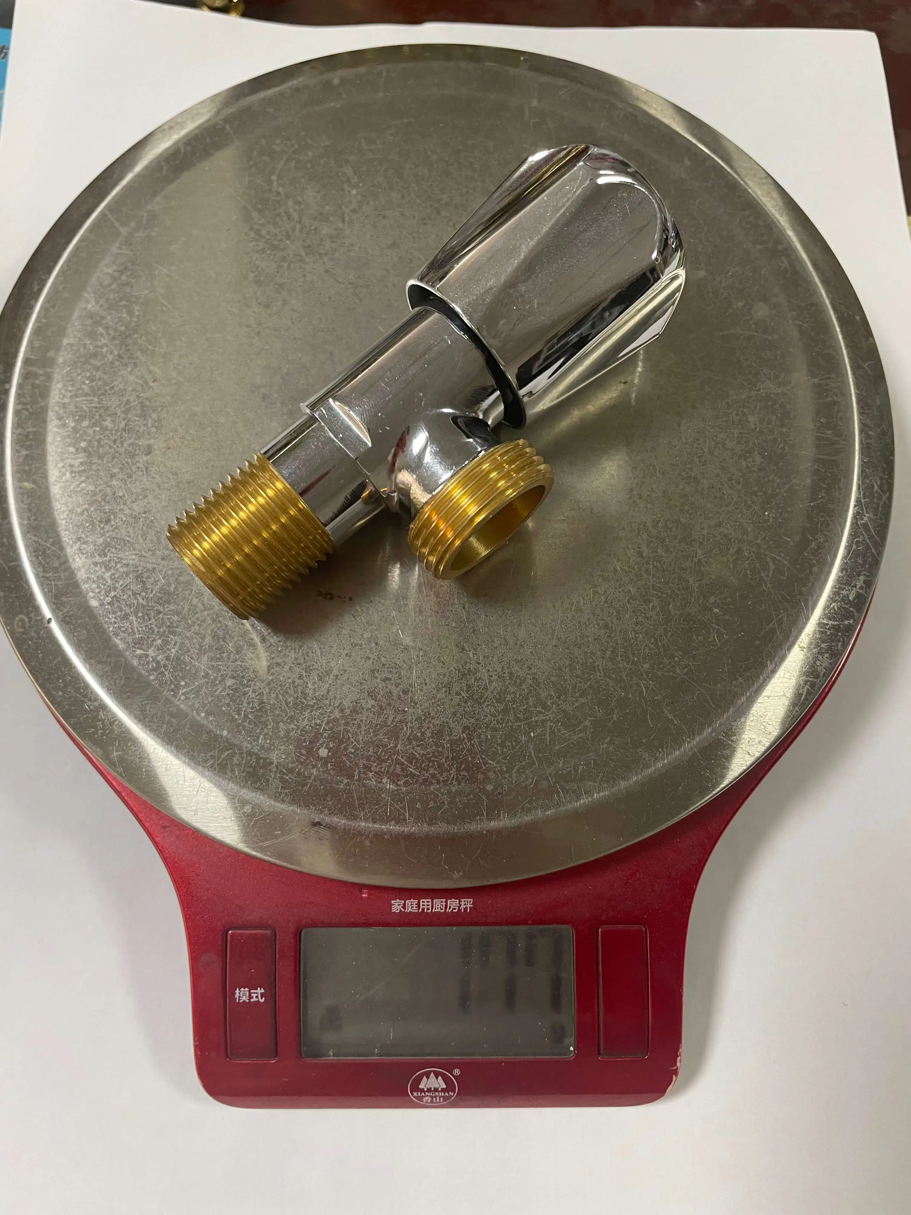 China factory 3/4 Brass angle valve for bathroom and kitchen
