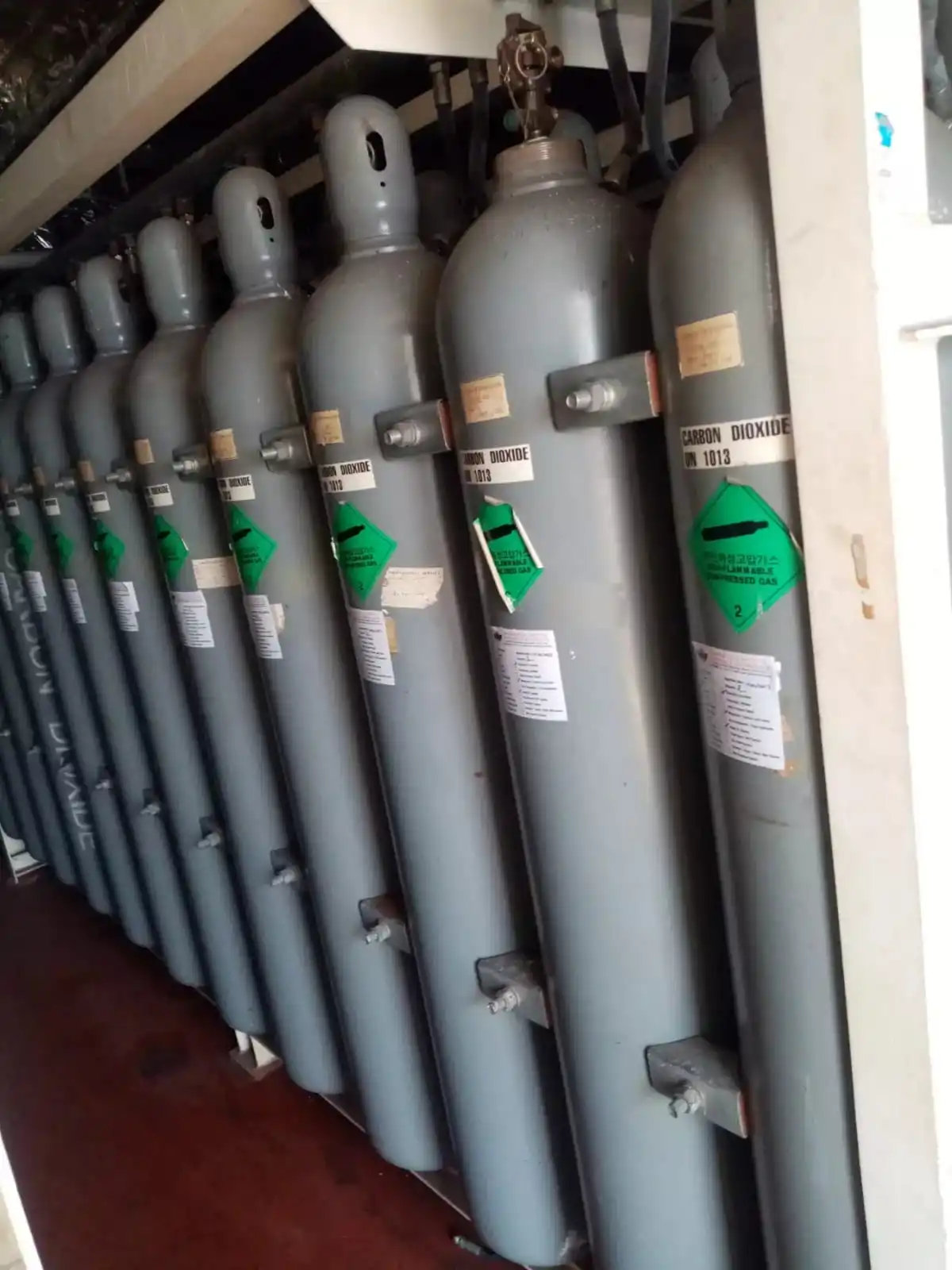 Empty CO2 Gas Cylinder For Use at Ship or Industrial ready for Export