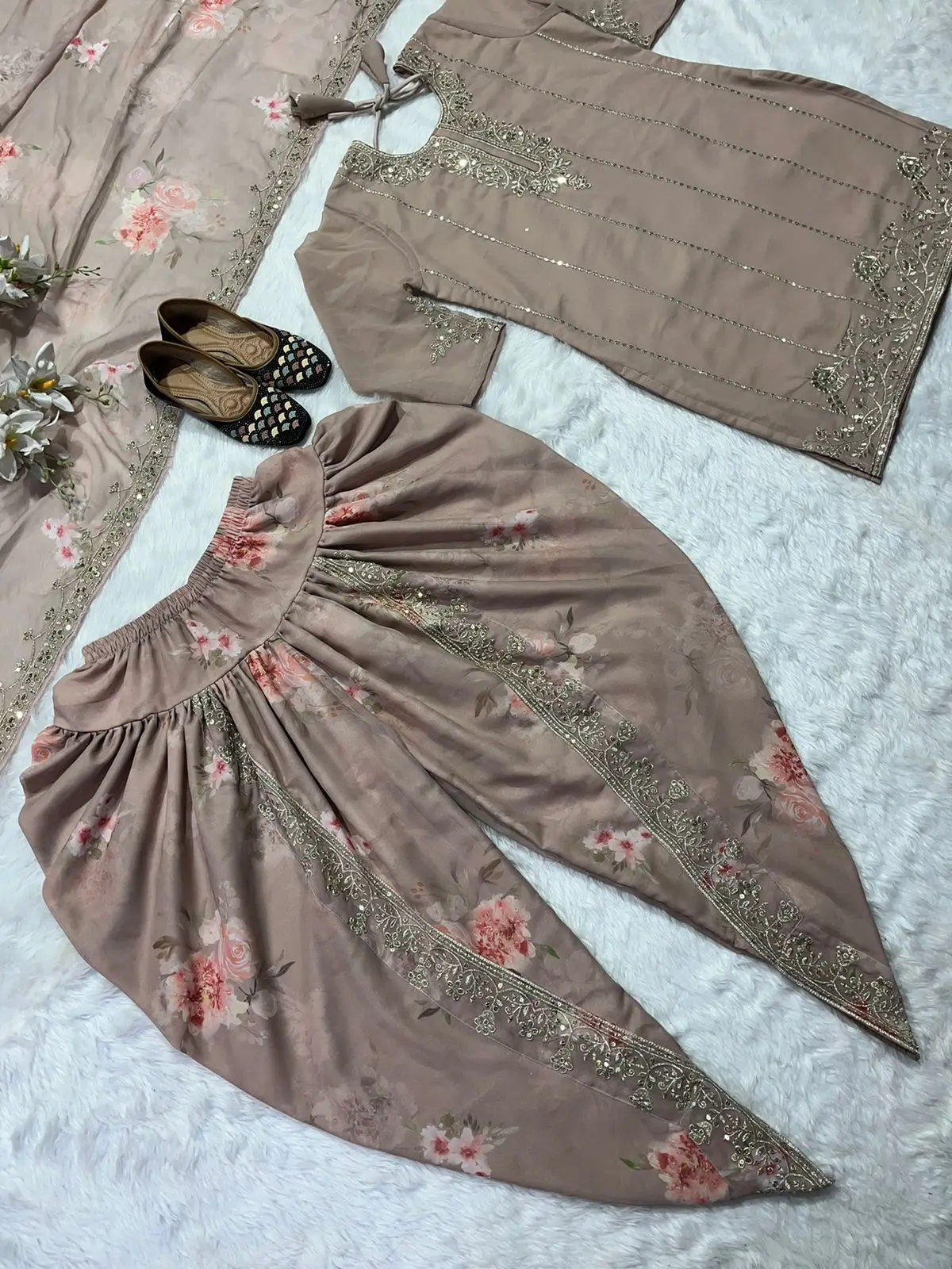 Trendy Ethnic Wear Fox Georgette with Embroidery Work and Real Mirror Work Punjabi Patiyala Salwar Kameez Suit for Women Wear