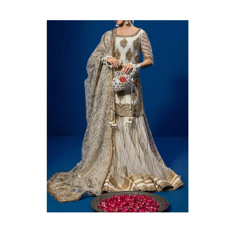 Latest Pakistani Indian New women dresses collection new arrivals 2023 wedding dress Beautiful Embroidered Dresses