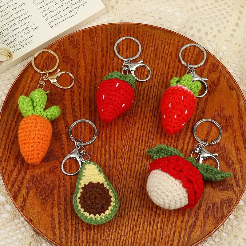 Handmade Knitted Avocado Carrot Strawberry Cherry Key Chains Wool Crochet Fruit Macrame Keychain Woven Keyrings Women Bag Charms
