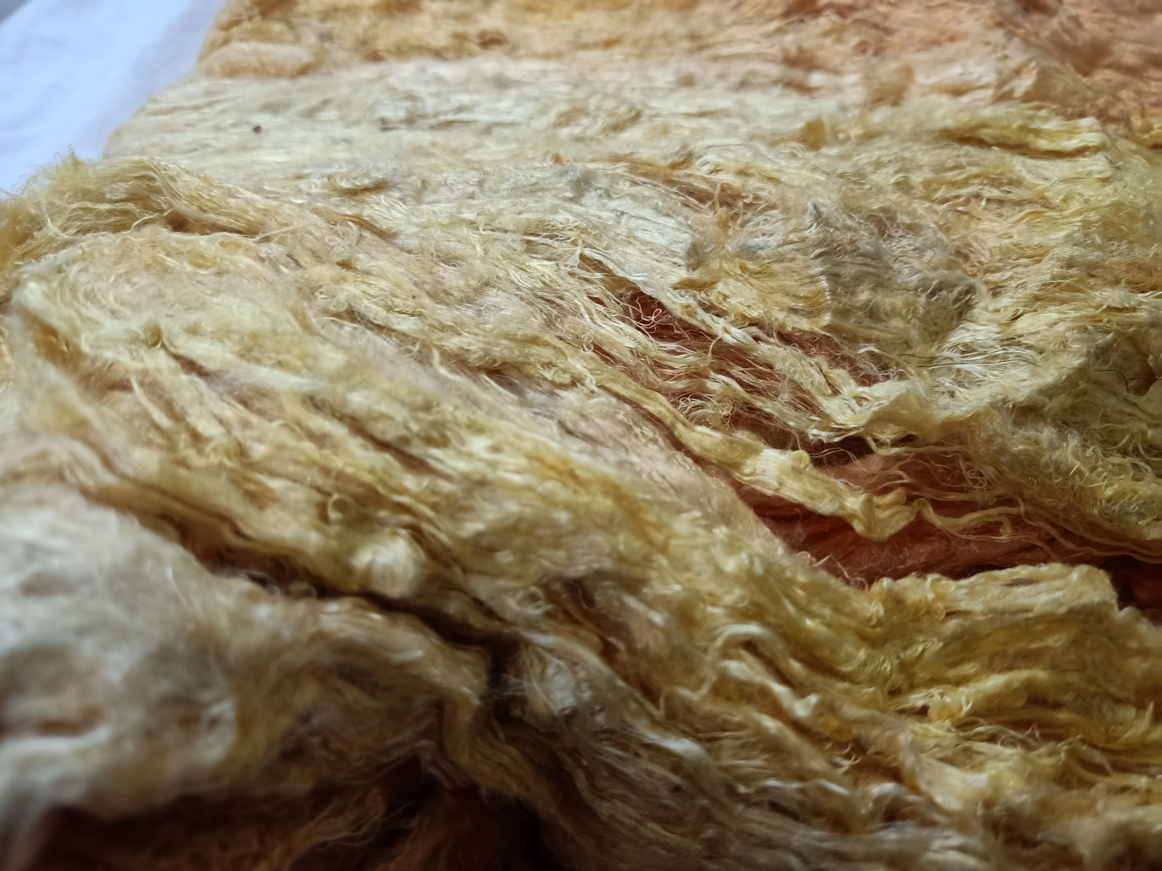 Изготовленные на заказ круги Шелкового волокна окрашенные в оттенки желтого цвета идеально подходят для магазинов пряжи и волокон перепродажи