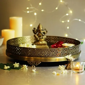 Modern Brass Gold Metal Serving Tray Highly Polished Custom Accessories For Home ware Hotel ware & Restaurant Decoratv