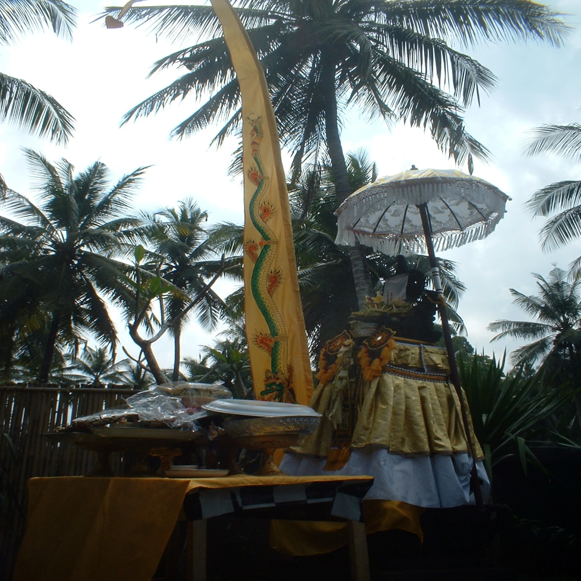 Bali Temple Flag Handcrafted Wood Craft Wooden Box Wall Sign Decorative Art