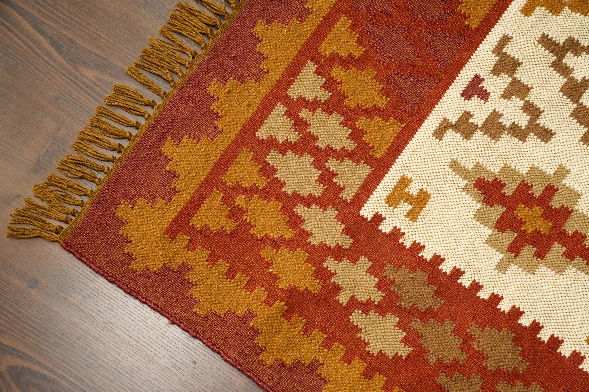 Богатые в культурном отношении полы Аутентичные коврики Kilim ручной работы напрямую от производителя по оптовым ценам гобелен доступной цене