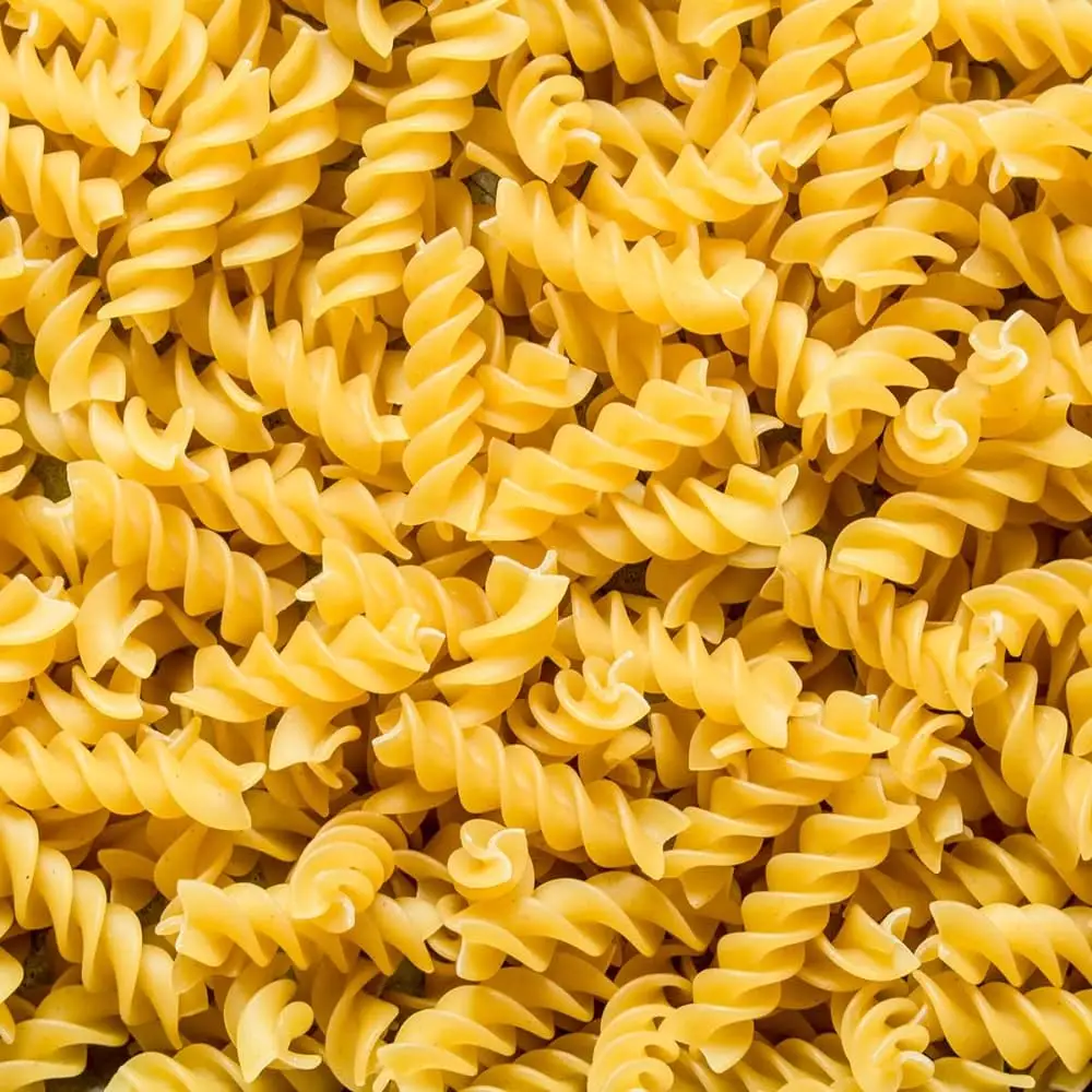 Italian traditional pasta fusilli macaroni good price dried fusilli macaroni pasta with durum and tough texture fusilli macaroni