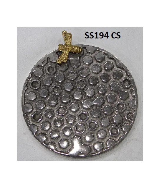 Round Shaped Metal Coaster Silver Colored Honey Bee Hive Coaster Mats for Serving Tea Cup With Coaster