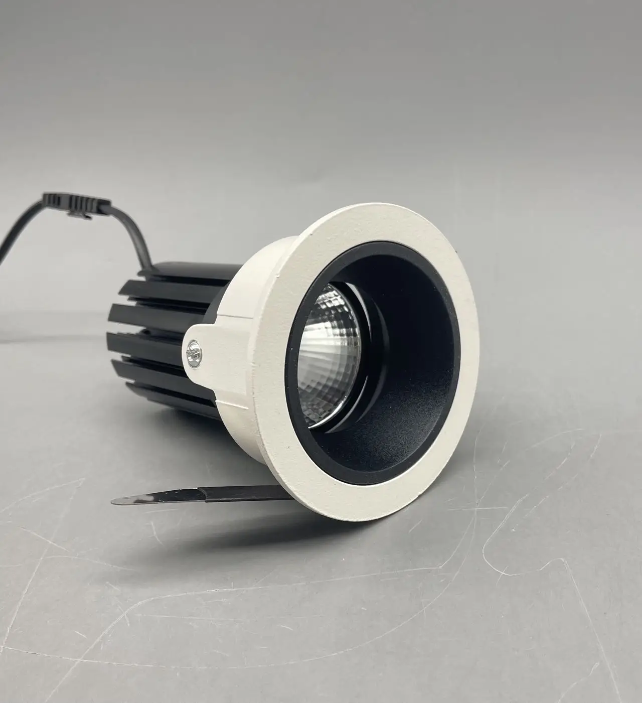 HSONG  led ceiling spot light led ceiling lamp ac 220v Spot Light for Commercial Application Recessed COB Wall washer light