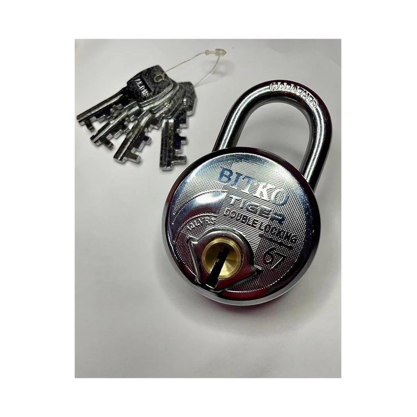 Water Resistant Stainless Chrome Normal Shackle Double Lock 67mm Round Shape 4 Keys Padlock for Gates and Cabinets
