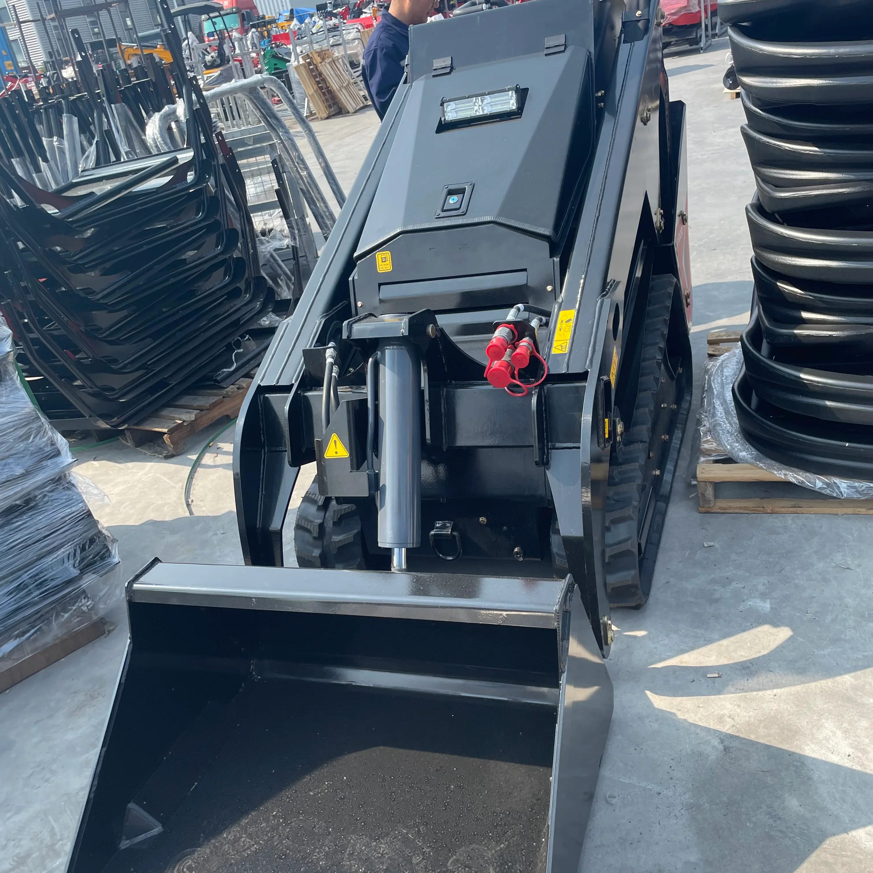 HTV1000 25HP японский высококачественный дизельный двигатель мини-погрузчик дешево для продажи