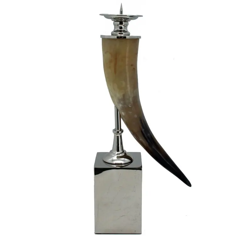 For sale Metal Tabletop Candlestick Gold Oval Candle Stand For Home Office In Wholesale Prices