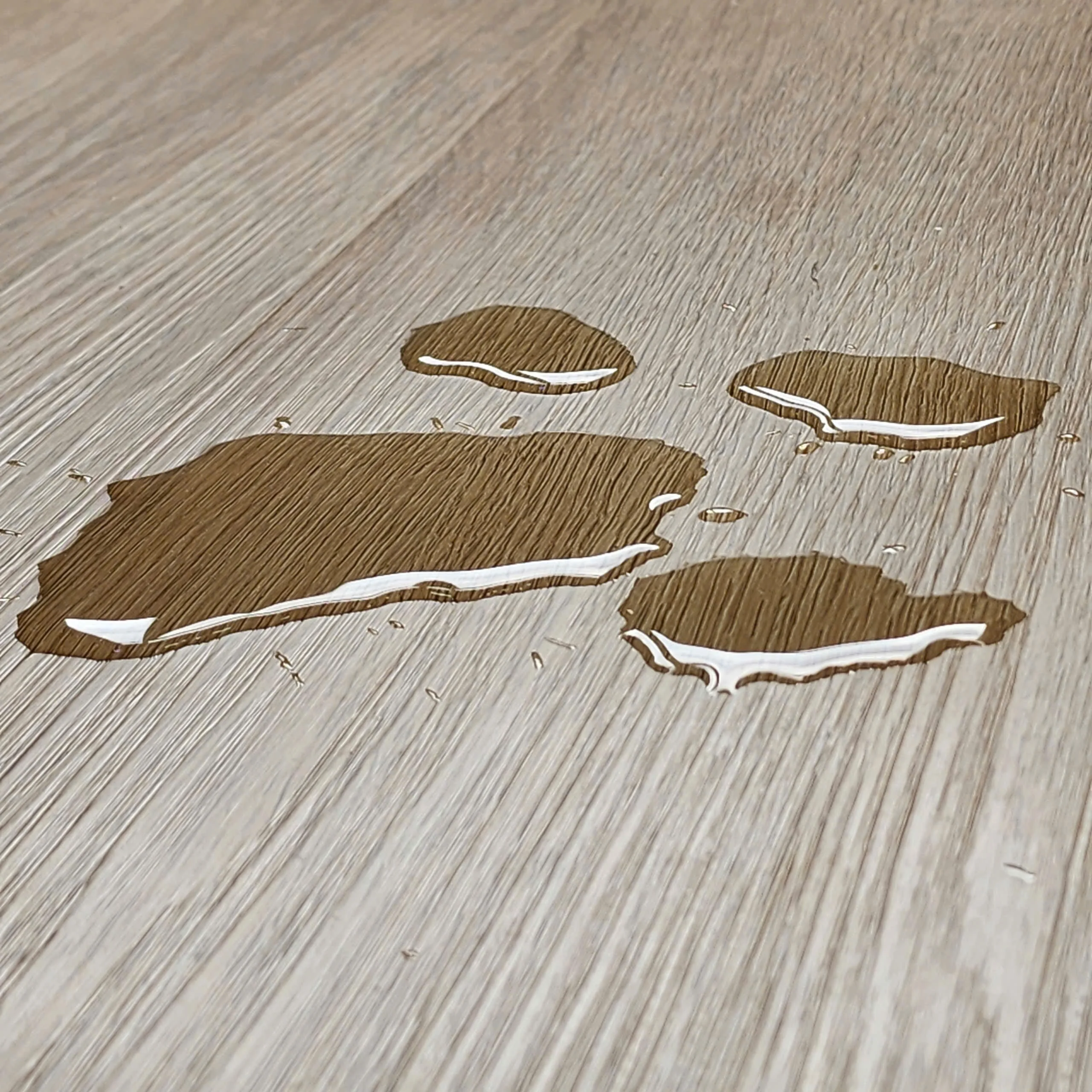 European Click Lock System SPC Flooring Hotels IXPE Sound Insulation Water Proof 4mm 5mm 6mm Core Thickness Matte Surface Modern