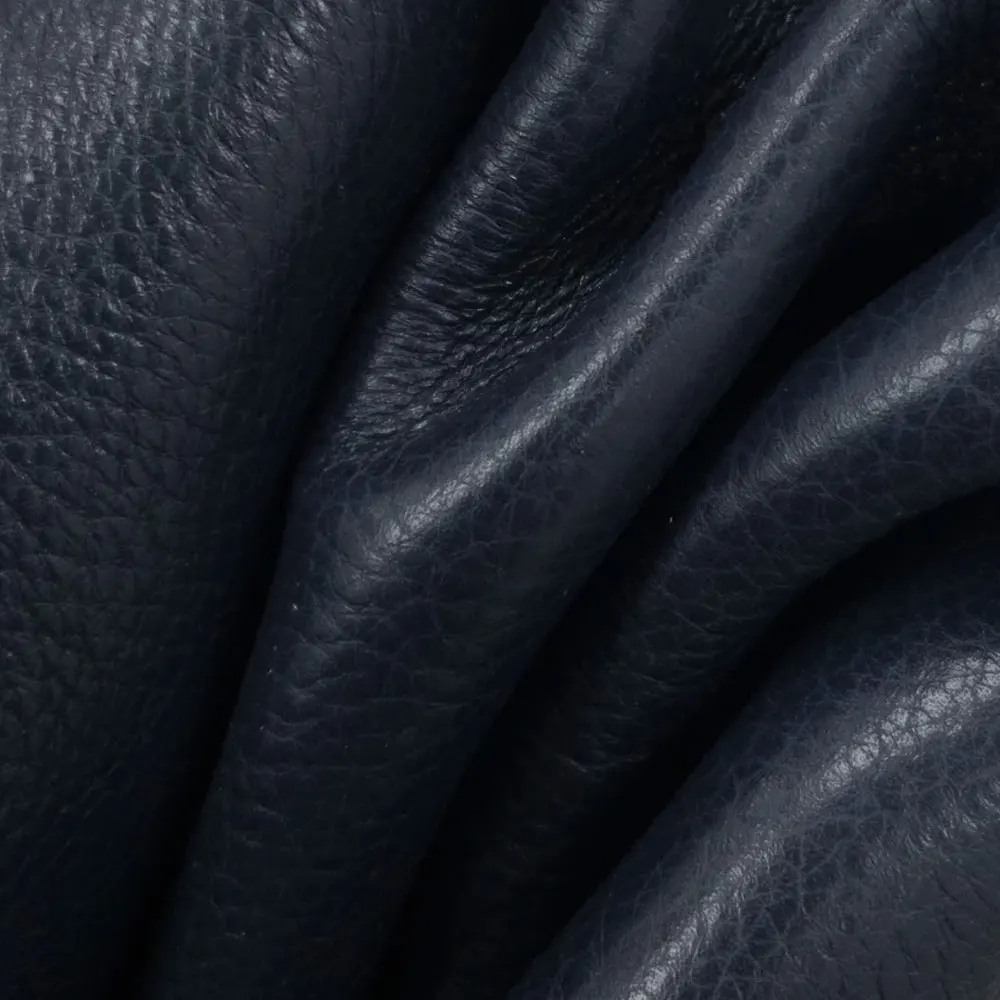 Vegetable tanned leather Cow Leather Genuine Leather for shoes ,bags , belts and other leather accessories