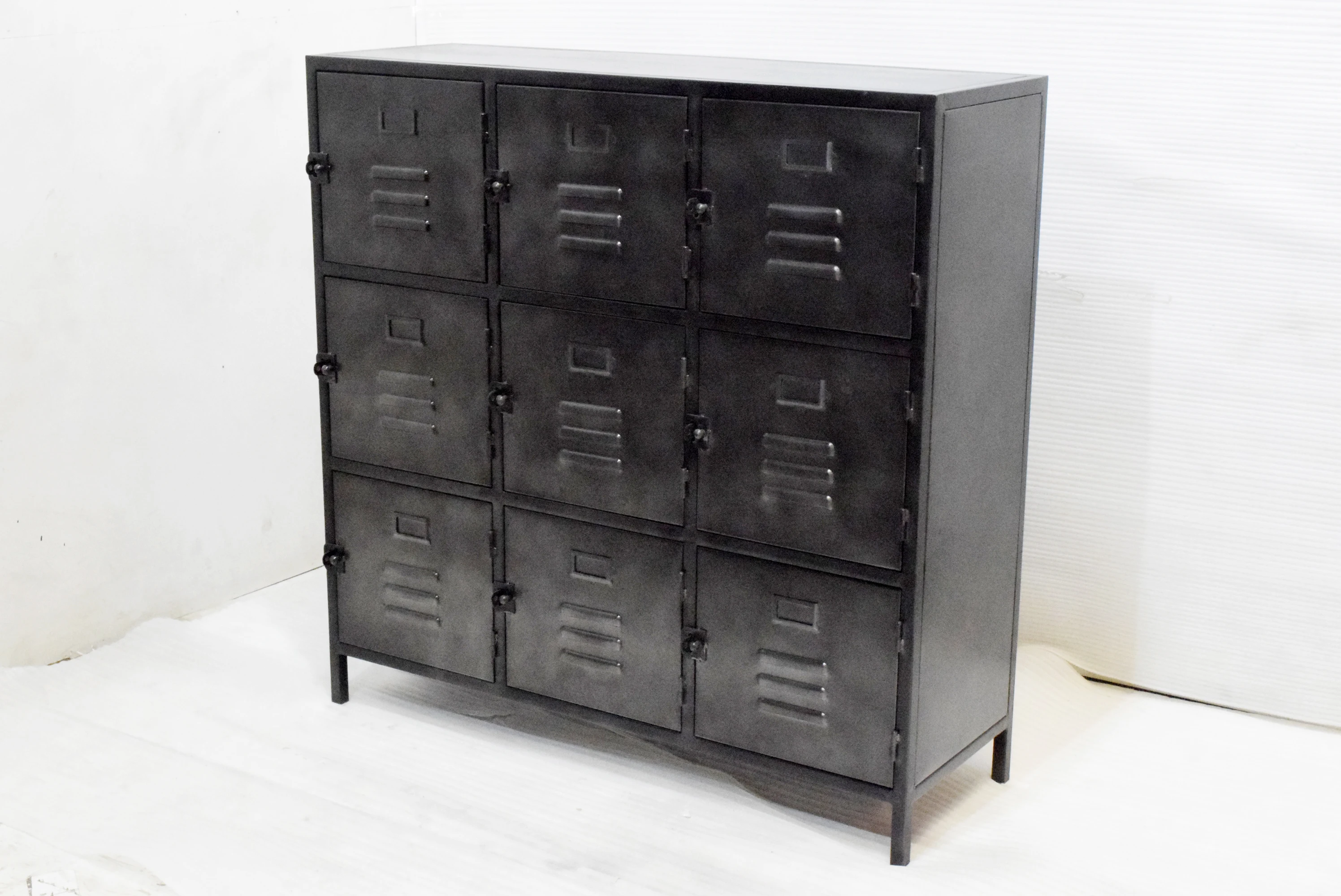 Hot Sale 2024 Vintage Industrial Metal Iron Furniture Multi Drawers Cabinet for Storage and Display Home Decorative Furniture