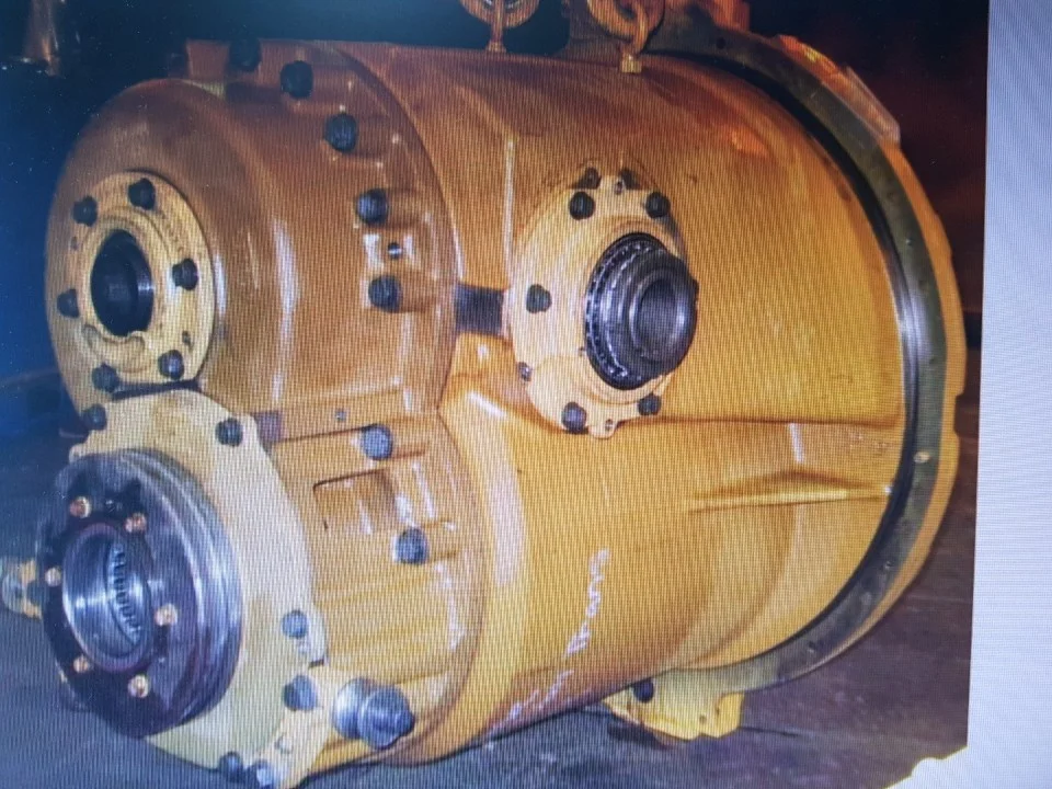 7T5802.cat D10N Transmission,cat used parts.Cat Bull dozer. Rebuild Parts.1 year Warranty
