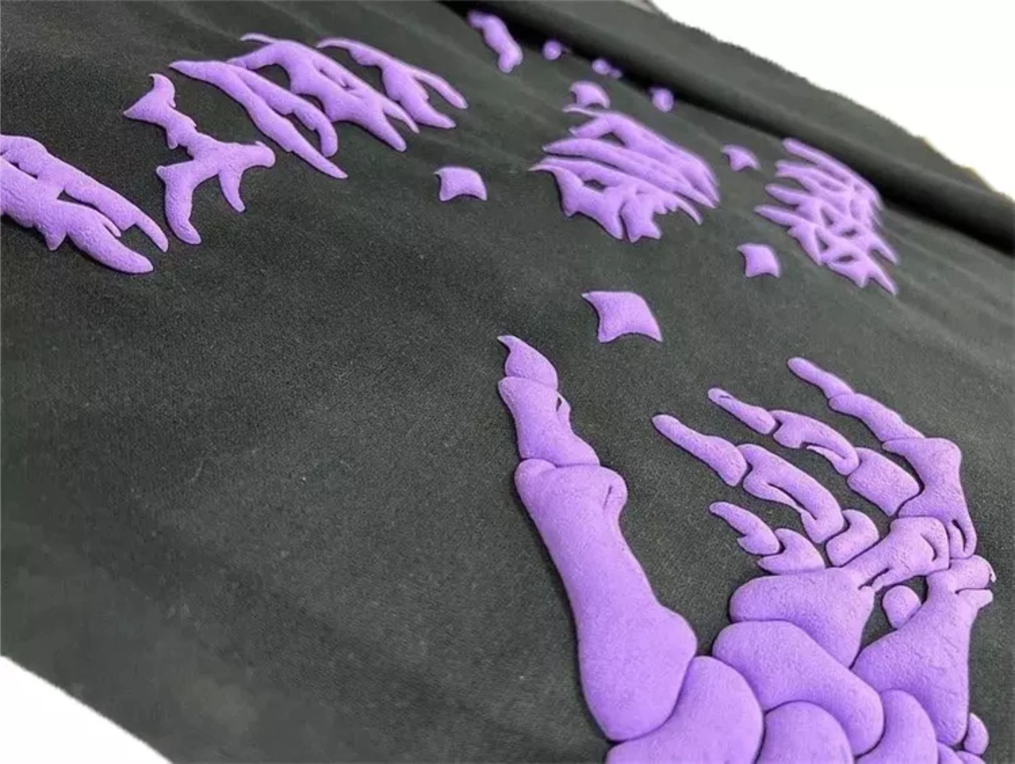 New Arrivals Men Autumn Custom Puff Printing Street Long Sleeve Slim Fit Solid Color Casual Tops Dark Grey Men Stylish Hoodies