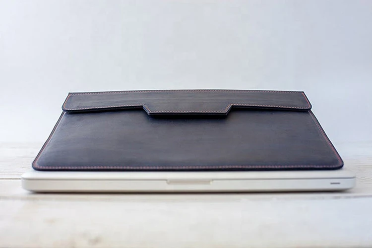 Unisex-adults 100% Leather Laptop Messenger Bag for Laptop Sleeves Bags In Wholesale By Asdi And Ansi