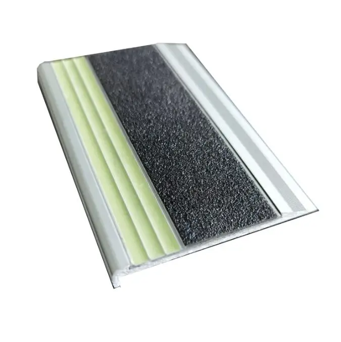 Abrasive Aluminum Anti-slip Noslip Glow in the Dark Luminescent Photoluminescent Stair Nosing