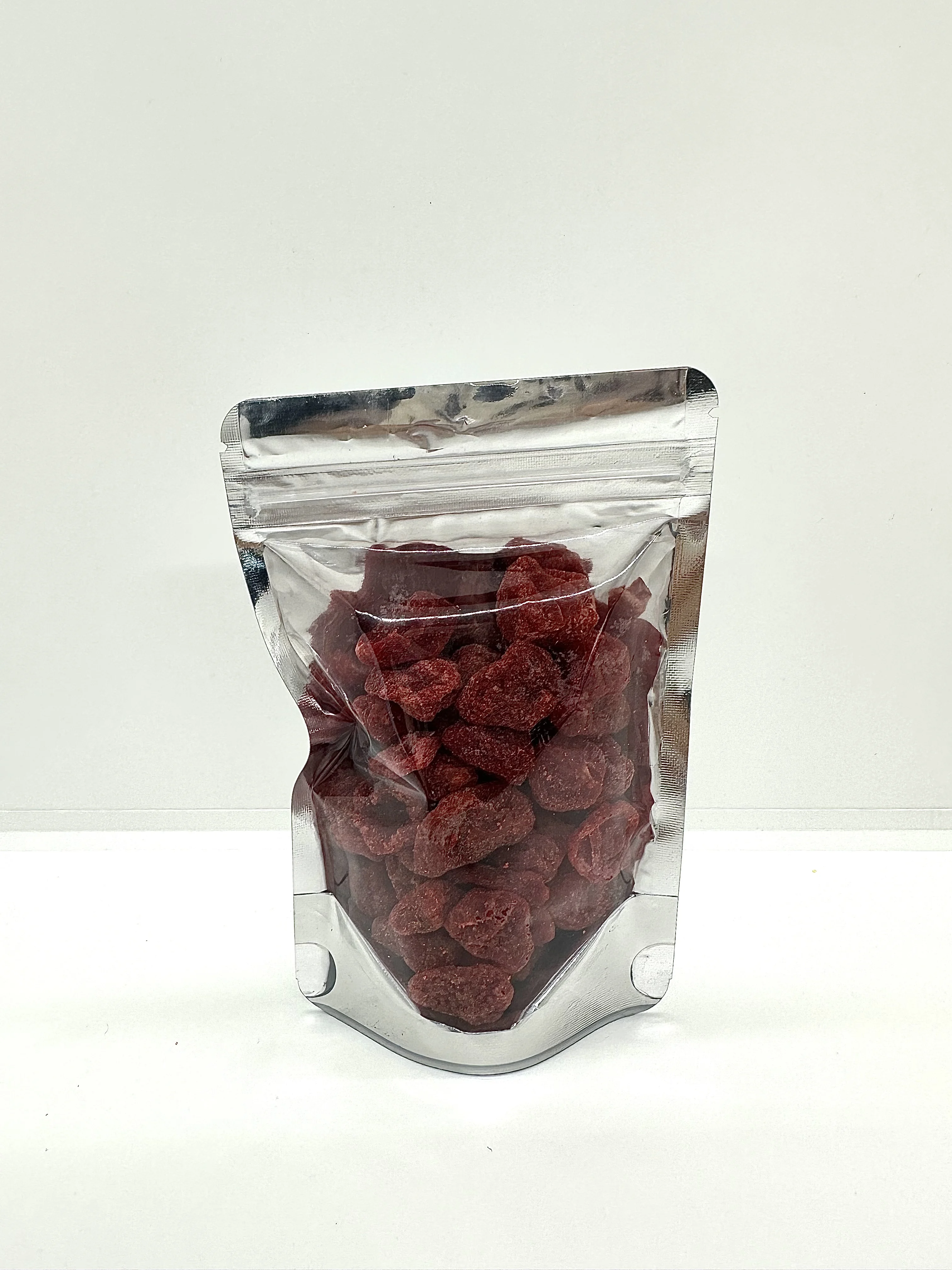 Dried Strawberries Fresh Natural Flavor From Thailand wholesale products Siang heng food factory