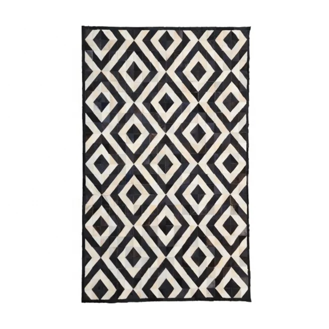 Patchwork Cowhide Nomad Black/White Rug For Indoor And Outdoor decoration cow hide rugs from Pakistan