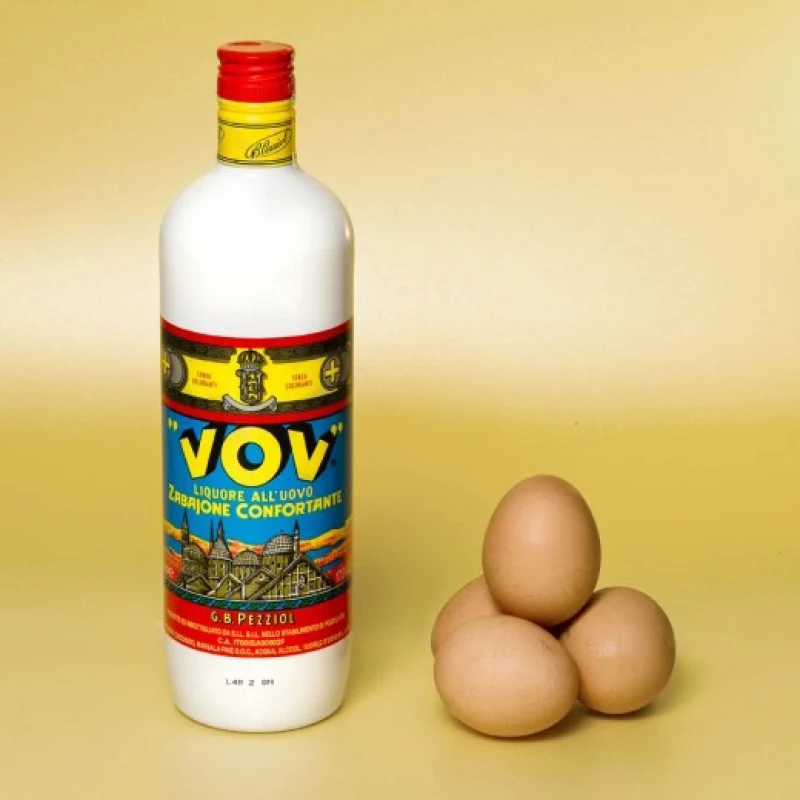 High Quality VOV Zabajone liqueur 100 cl with eggs as the main ingredient and an alcohol content of 17.8