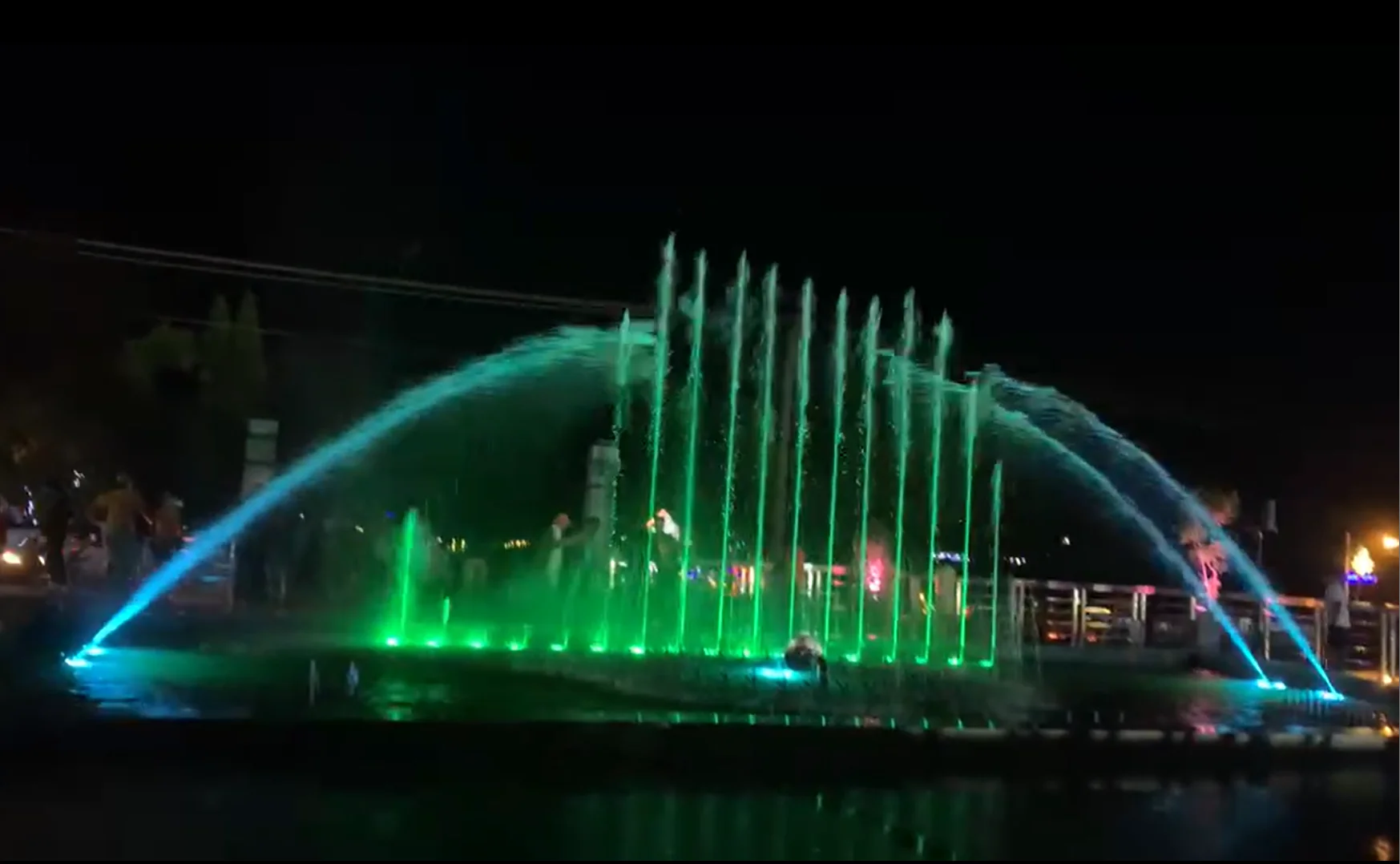 Филиппины Музыкальный танцевальный проект фонтана с водой