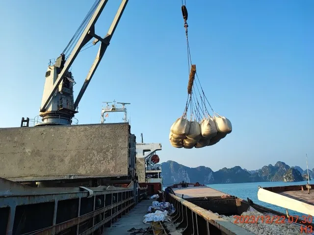 cheapest price grey Portland cement CEM I 42.5 high quality cement Vietnam for construction