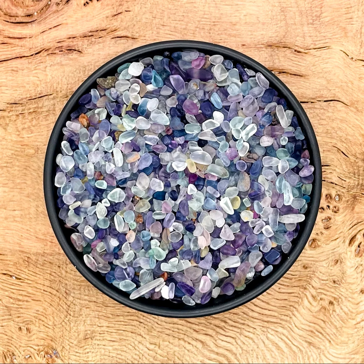 Wholesale Natural Rainbow Fluorite Natural Healing Raw Rough Crystal Chips Multi Fluorite Stone Gravel Crystal For Decoration