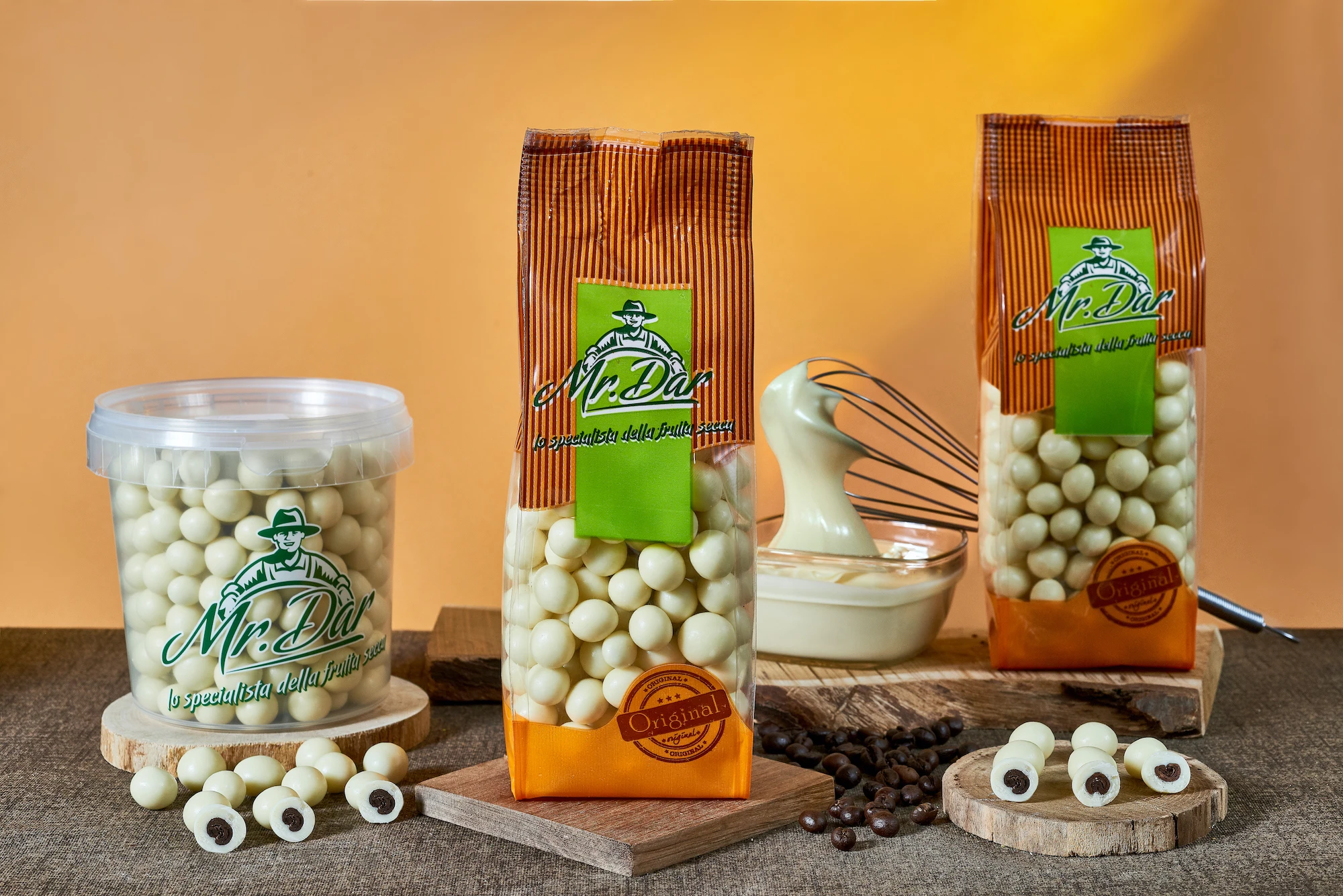 high quality coffee beans covered with white chocolate made in italy 10 kg at special price in PP bag in PA box