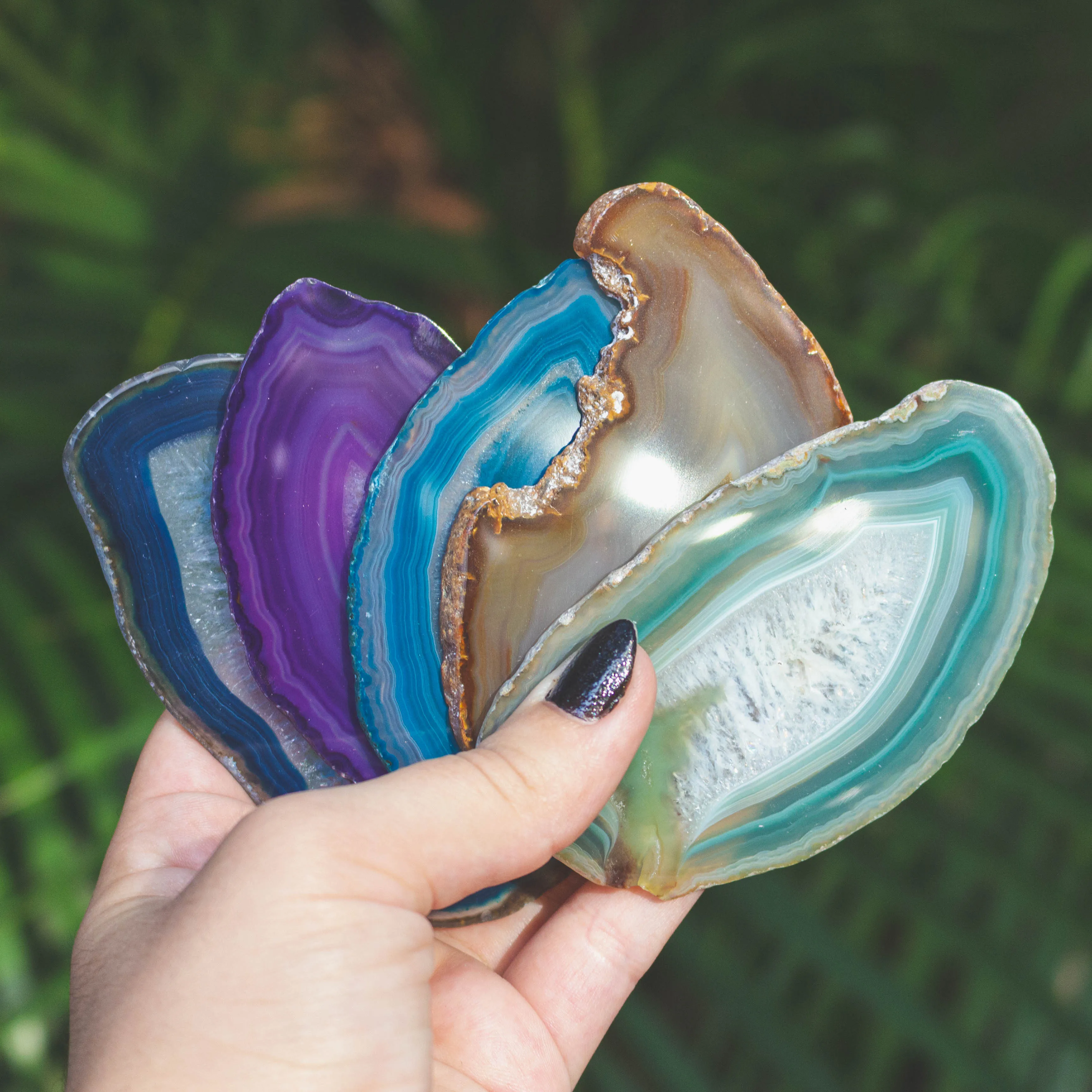 Wholesale Decorative Mineral Gemstones Handmade Amazing Natural Agate Slices in Black Red Pink Green Brown Oval Shape Polished