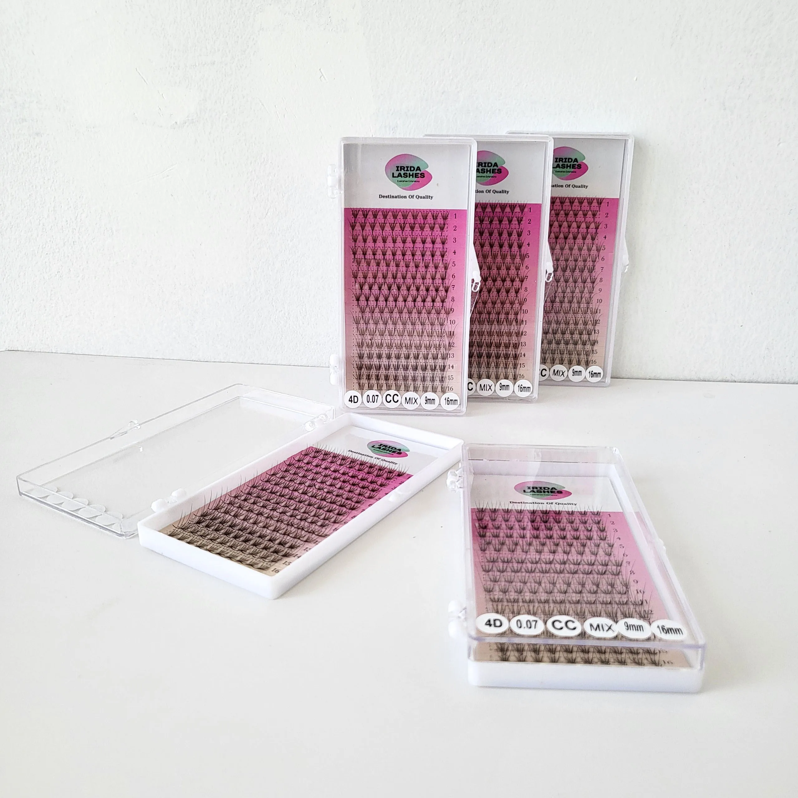 Поставщик готовых вентиляторов для ресниц с корейским PBT, норкой и шелком, предлагающий матовые черные Мега объемные лотки с экологически чистым материалом