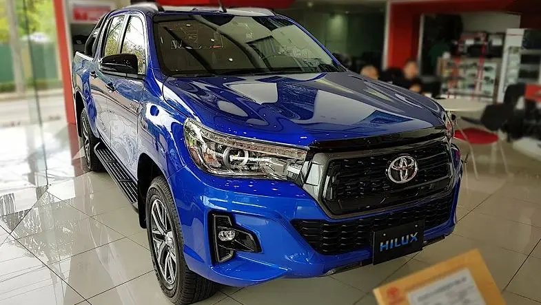 Б/у 2022 Toyota Hilux двойная кабина 4x4 Автоматическая коробка передач